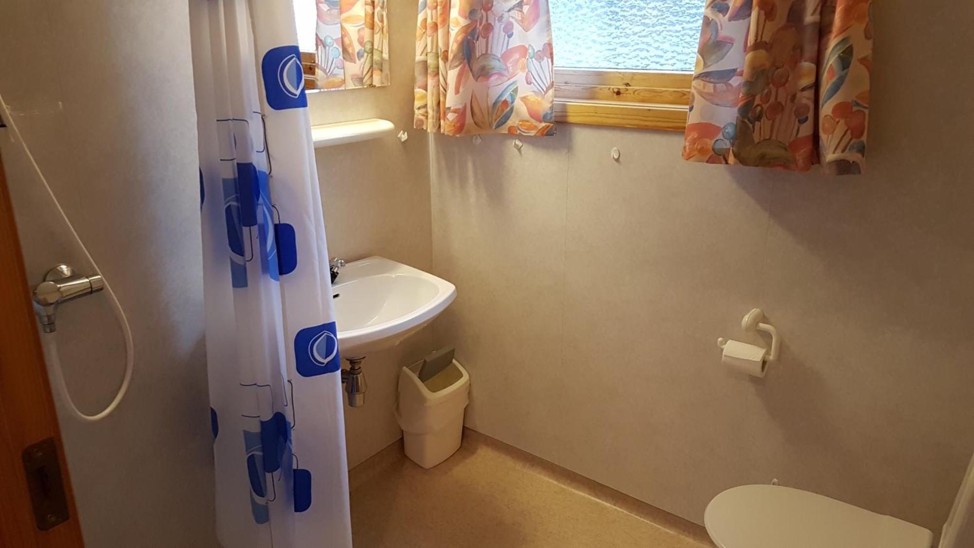 Veganeset Camping Balestrand Rom bilde